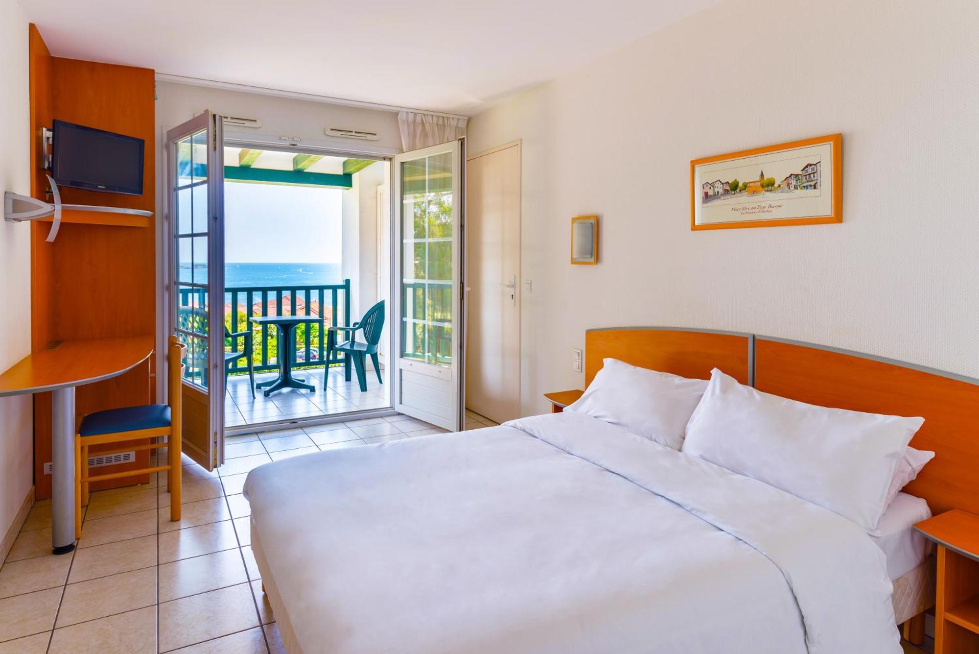Azureva Hendaye Hotel Luaran gambar